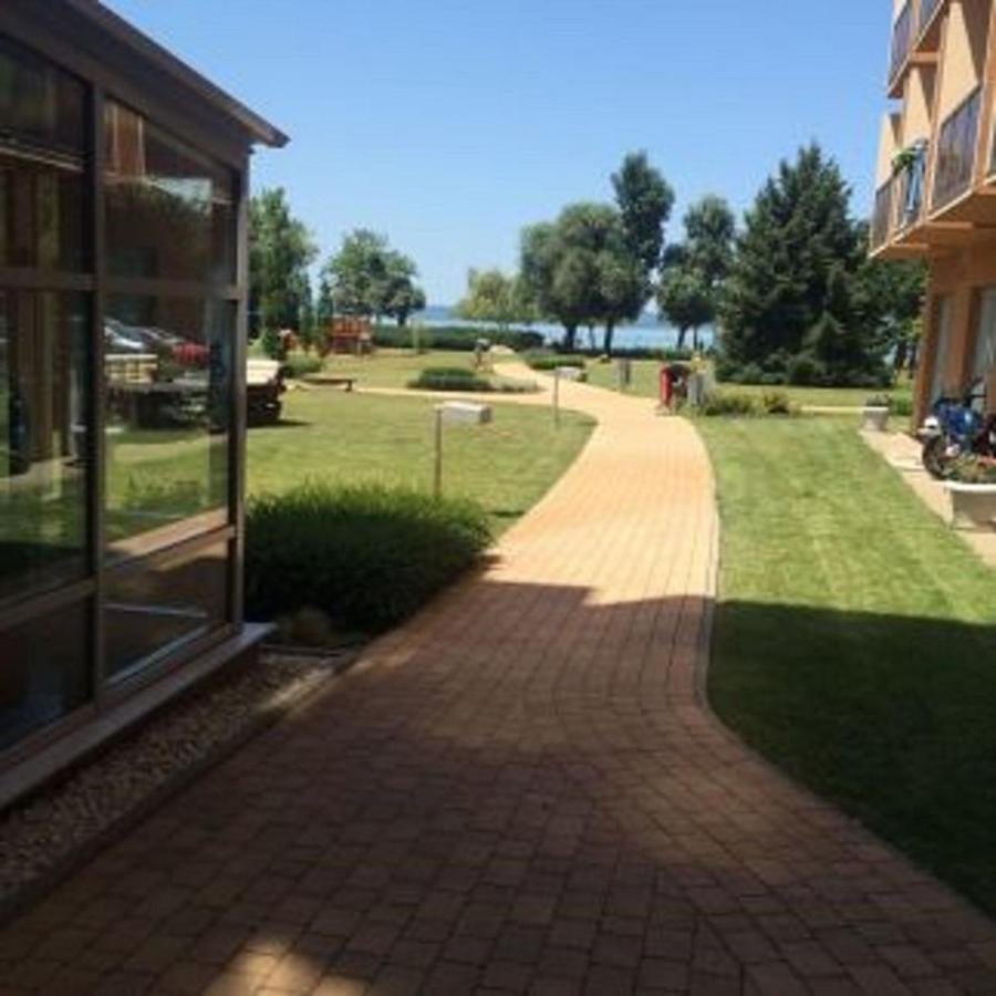 Sunrise Apartman Siófok Eksteriør billede