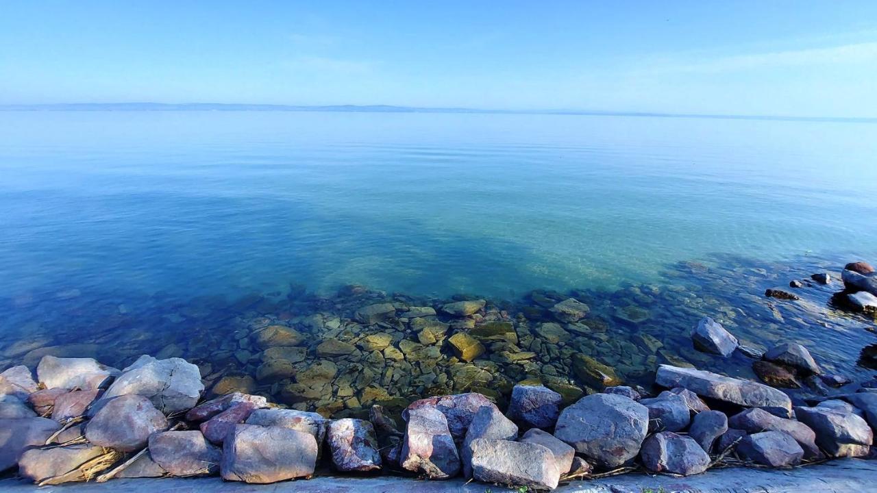 Sunrise Apartman Siófok Eksteriør billede